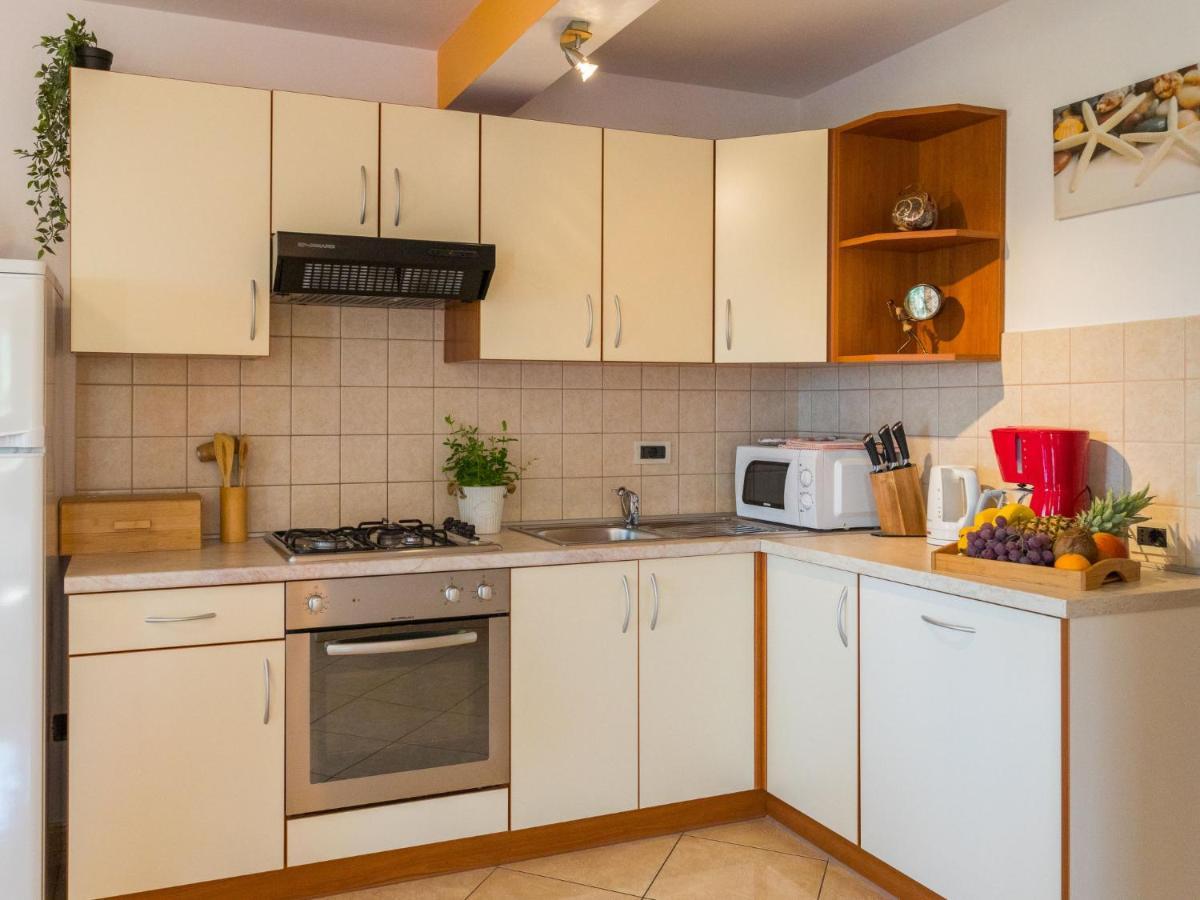 Cancar-1 By Interhome * Poreč